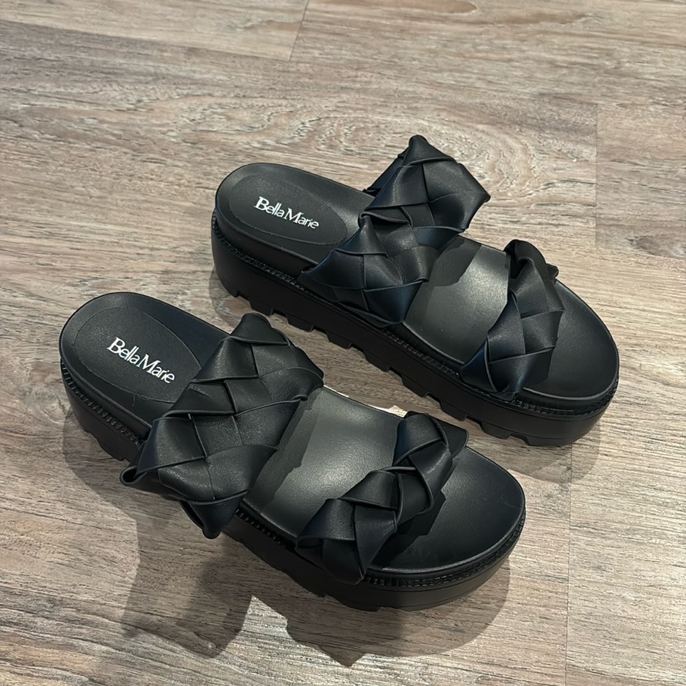 platform sandal